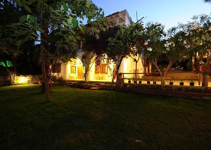 호텔 Karianda 골터크부쿠