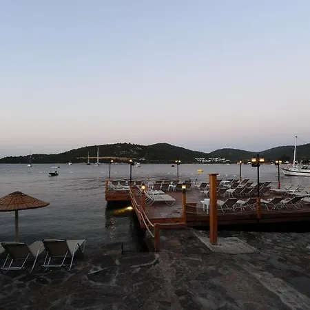 Karianda Hotel Göltürkbükü